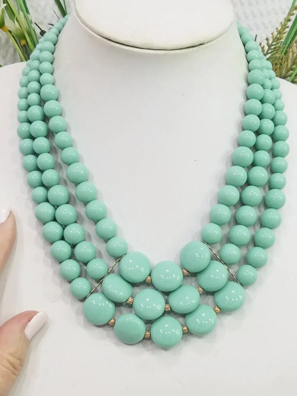 Vintage Acrylic Aqua Green & Gold Tone Graduated in Size Multi Strand Necklace